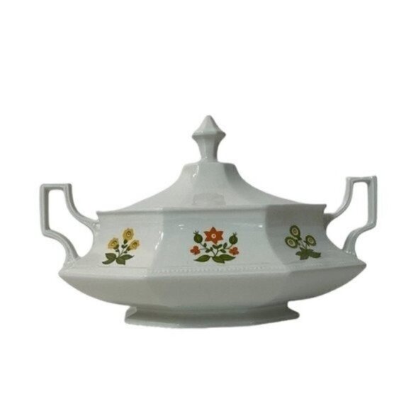 Heritage Posy By Johnson Brothers Covered Vegetable Dish With Handles England - Picture 1 of 14